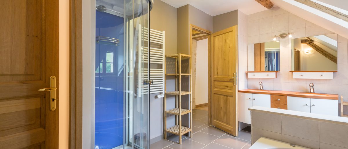 Permalien vers:La salle de bain à l’étage